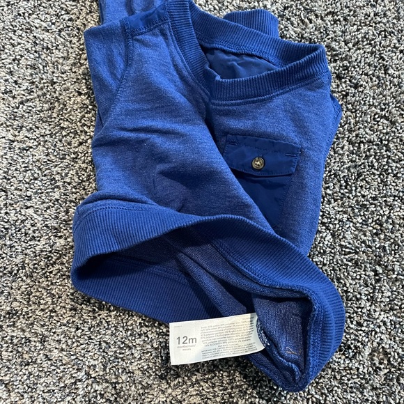 Knit sweater with button - Picture 2 of 3